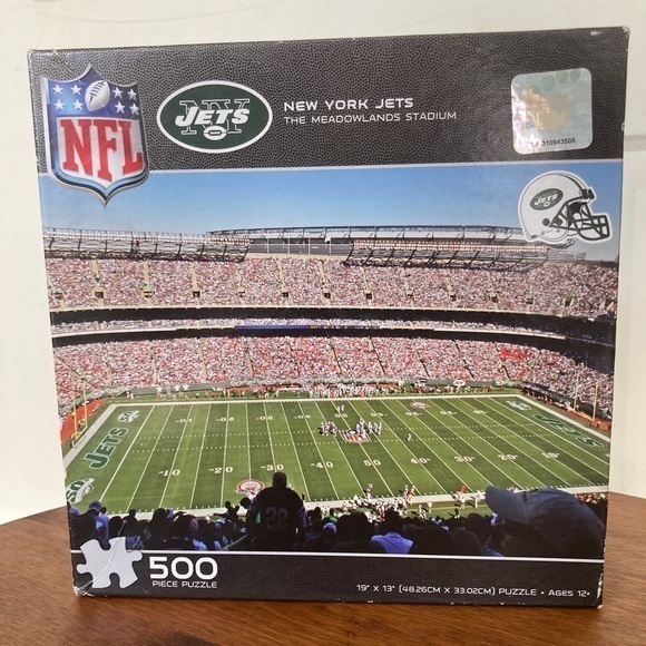 NEW YORK Jets The Meadowlands Stadium 500 Piece Puzzle NFL Brand Sports 2010 - Picture 1 of 1